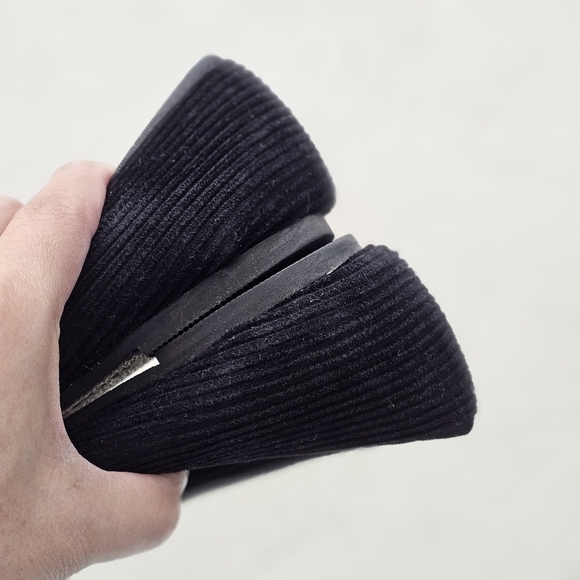 Ralph Lauren Jayde Black Corduroy Ballet Flats Size 5.5 - Picture 9 of 13